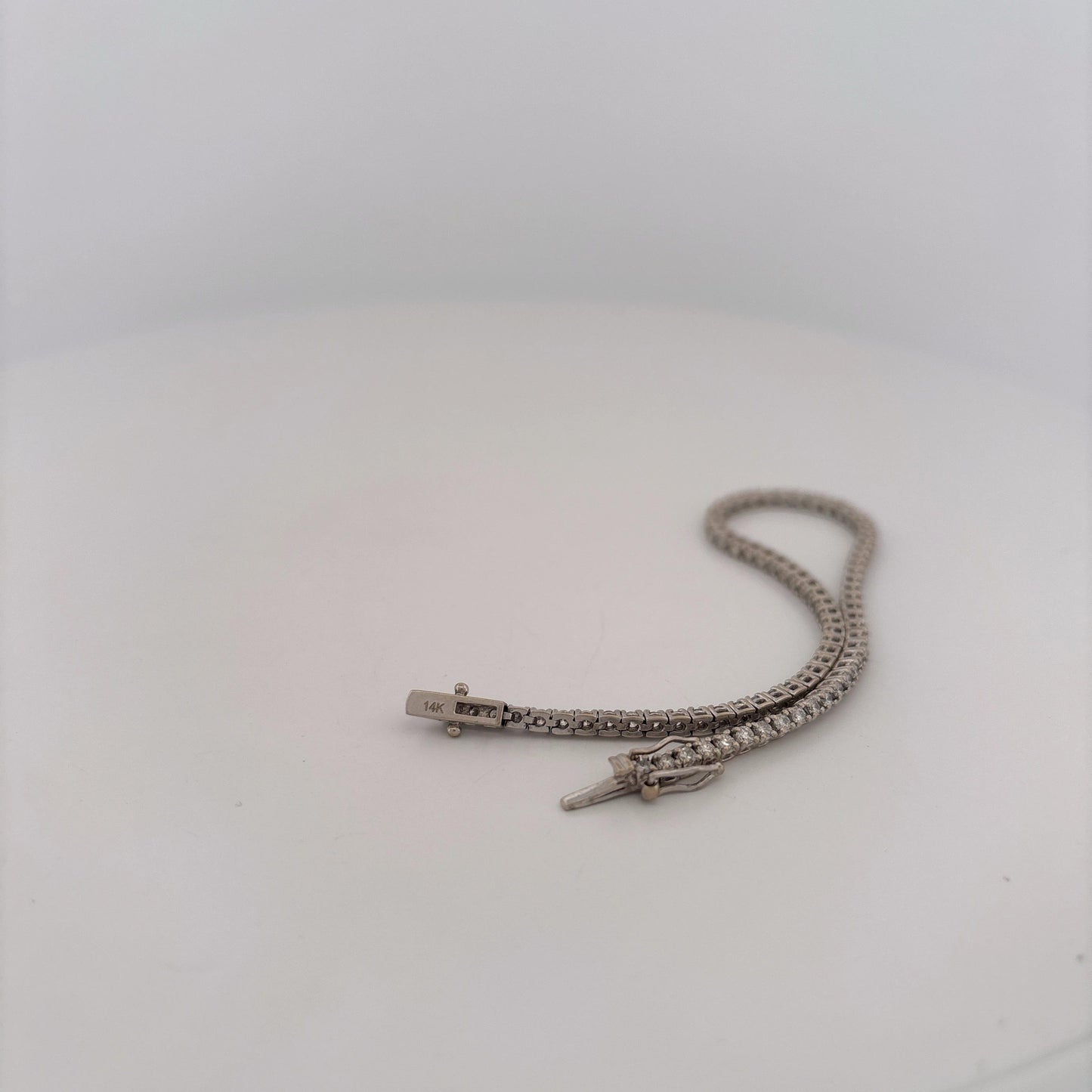 14K White Gold Tennis Bracelet 1.18 Carats