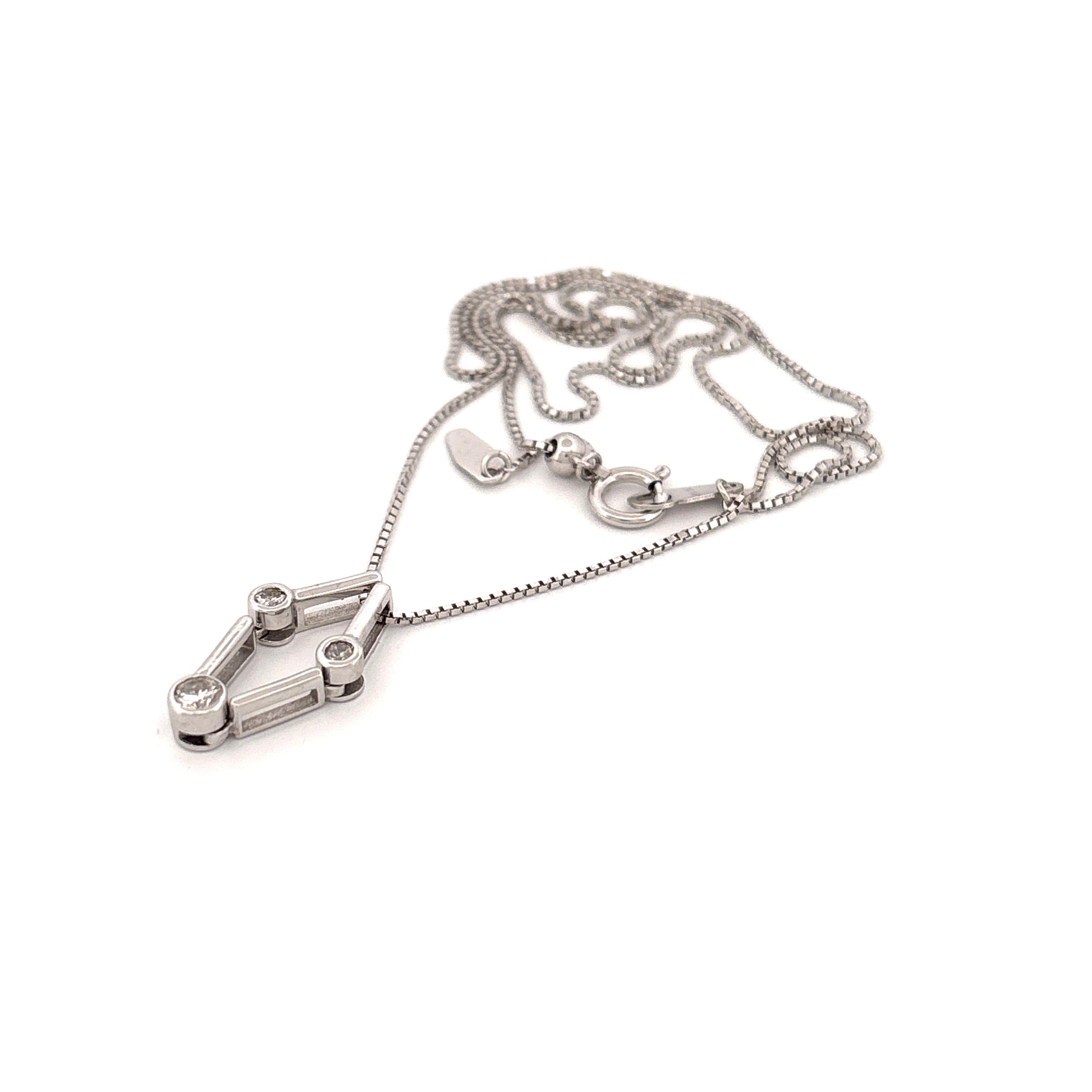 18K WG 0.20CTW Diamond Pendant on 18 Inch Chain