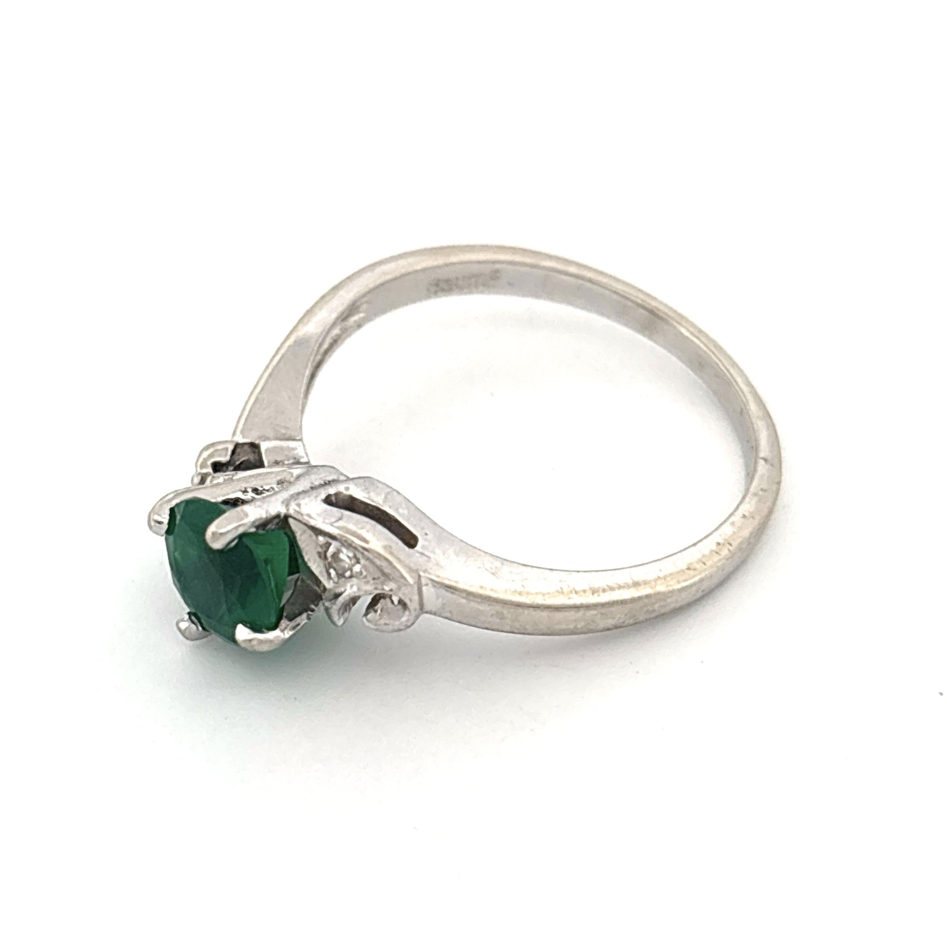 14k White Gold Round Emerald and Diamond Ring