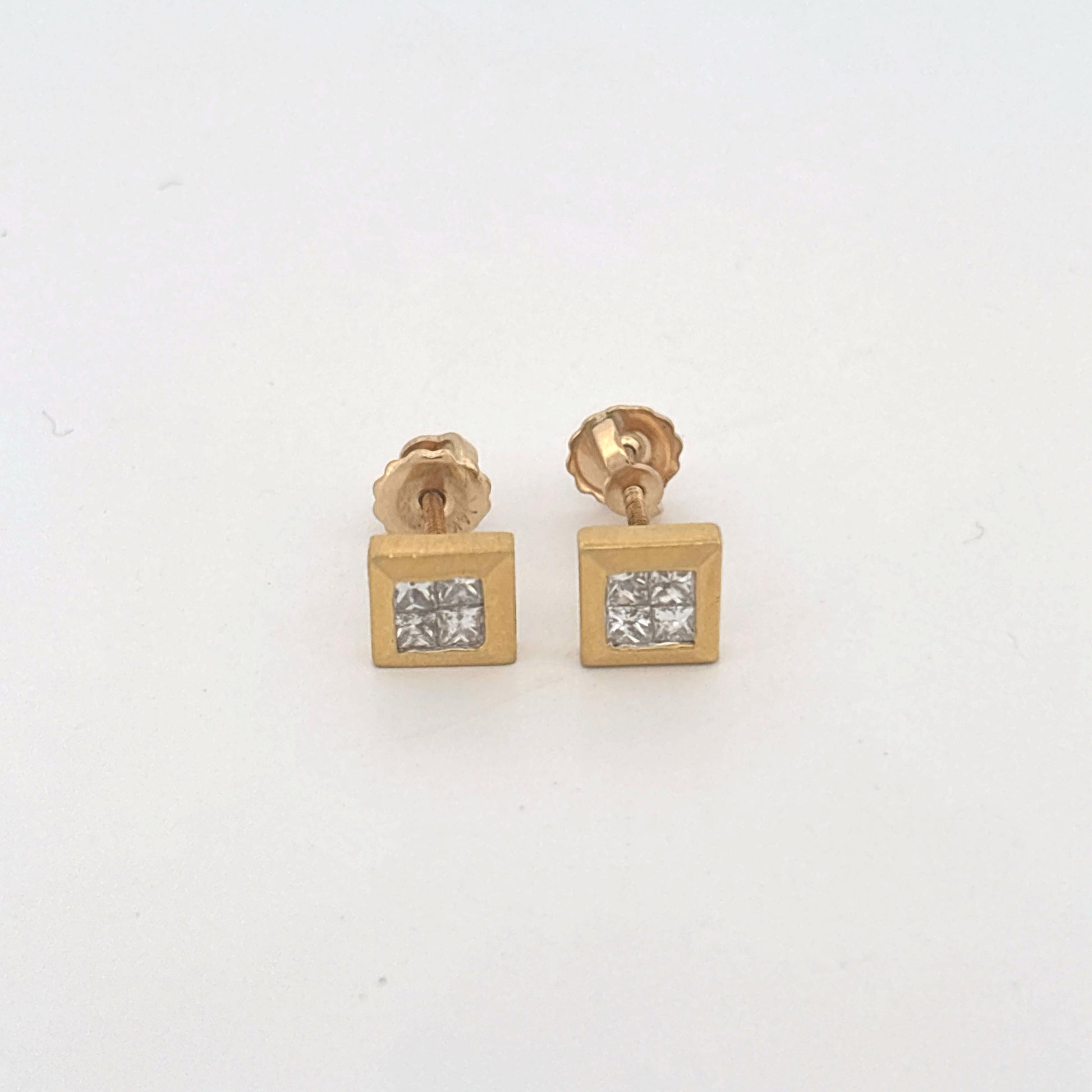 18K Yellow Gold Square Diamond Earrings 0.40 Carats
