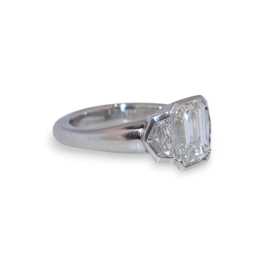 Platinum 4.07Ct Emerald-Cut Diamond & Trapezoid Side Stone Vintage Ring