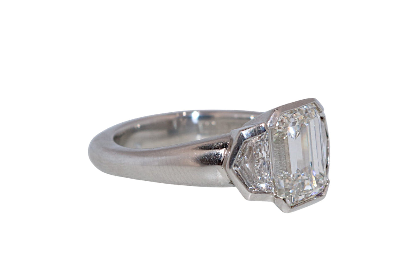 Platinum 4.07Ct Emerald-Cut Diamond & Trapezoid Side Stone Vintage Ring
