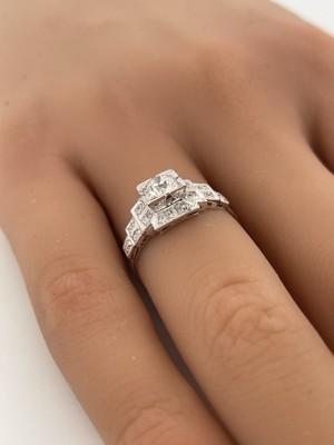 Platinum 0.46 D VS2 Euro Cut Main Stone Diamond Ring/ Size 5.75ctw/ 3.0g