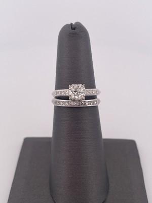 Platinum 0.54ctw Center Stone Engagement Ring & Band Set/ Size 6/ 5.4g
