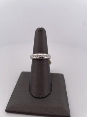 Platinum 1.00ctw Diamond Wedding Band/ Size 6.75/ 8.0g