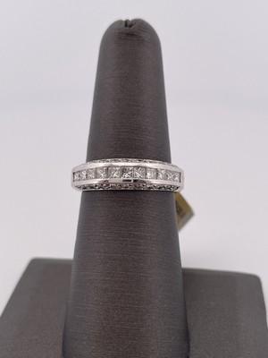 Platinum 1.00ctw Diamond Wedding Band/ Size 6.75/ 8.0g