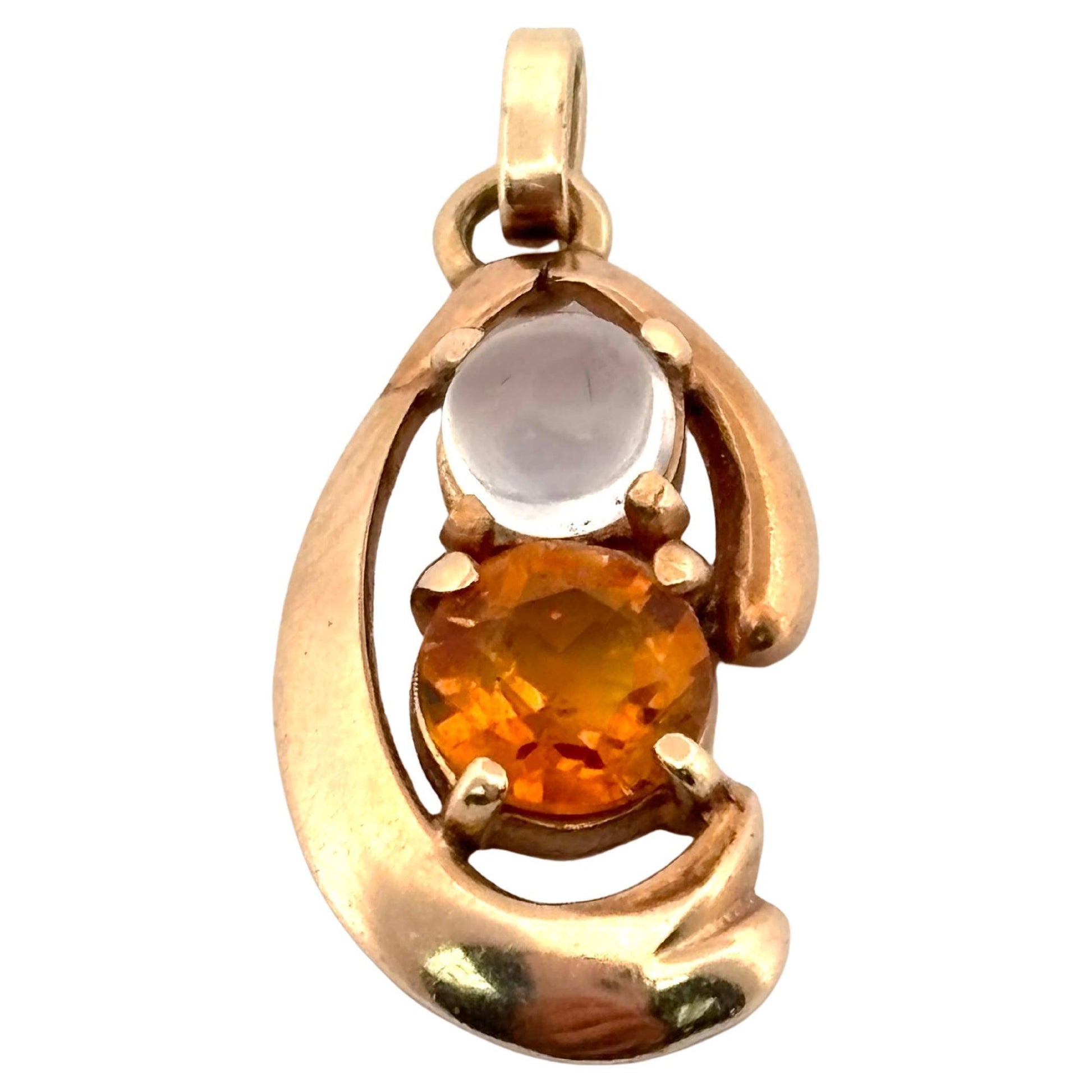 Small Round Cut Citrine & Moonstone Swirled 14K Yellow Gold Necklace Pendant