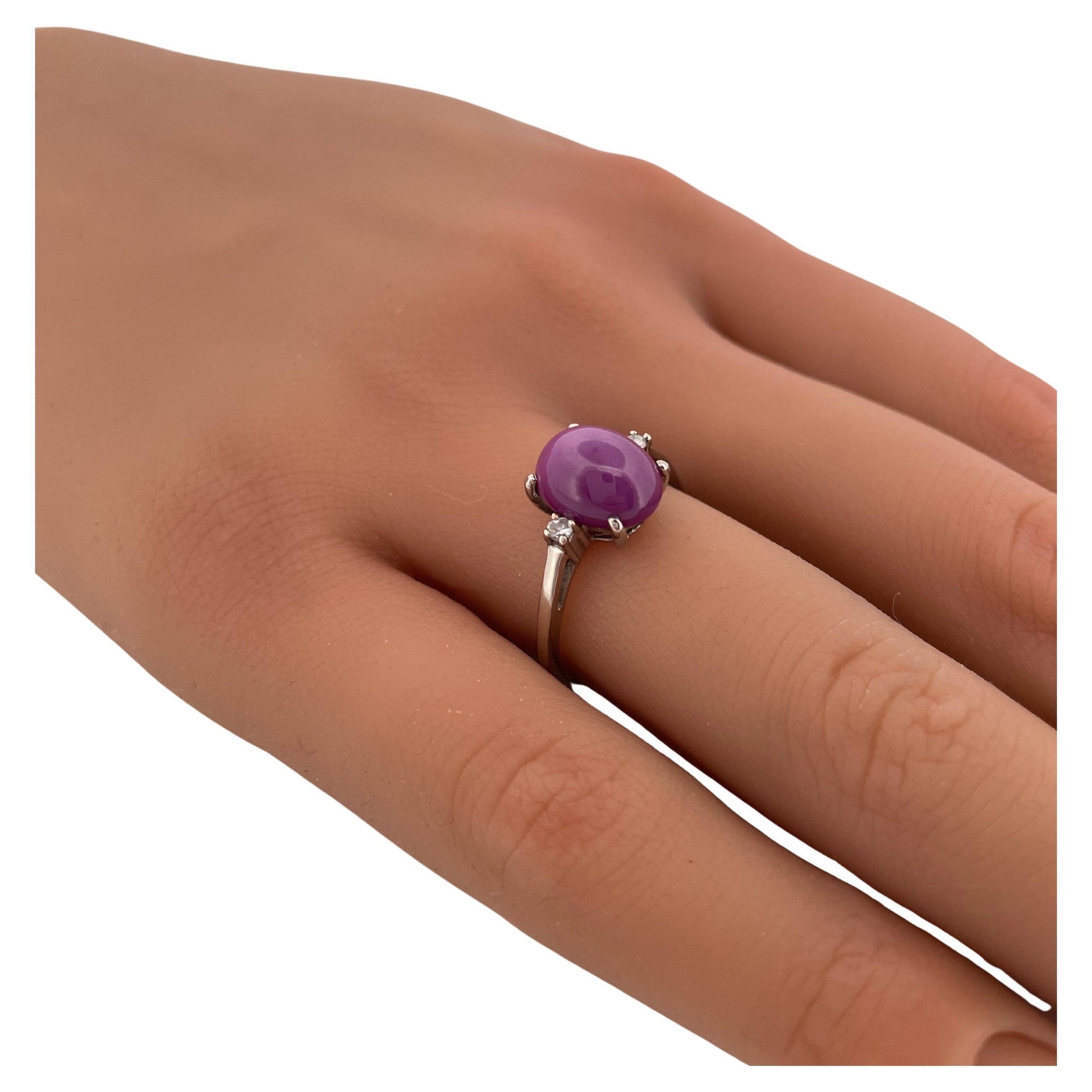 Star Ruby & 0.06ctw H SI1 Diamond Ring Set in 10K White Gold