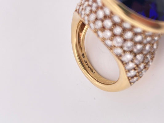 Tiffany & Co 31ctw Tanzanite with 120 Round 4.2ctw VS G-H Diamonds In 18K Gold