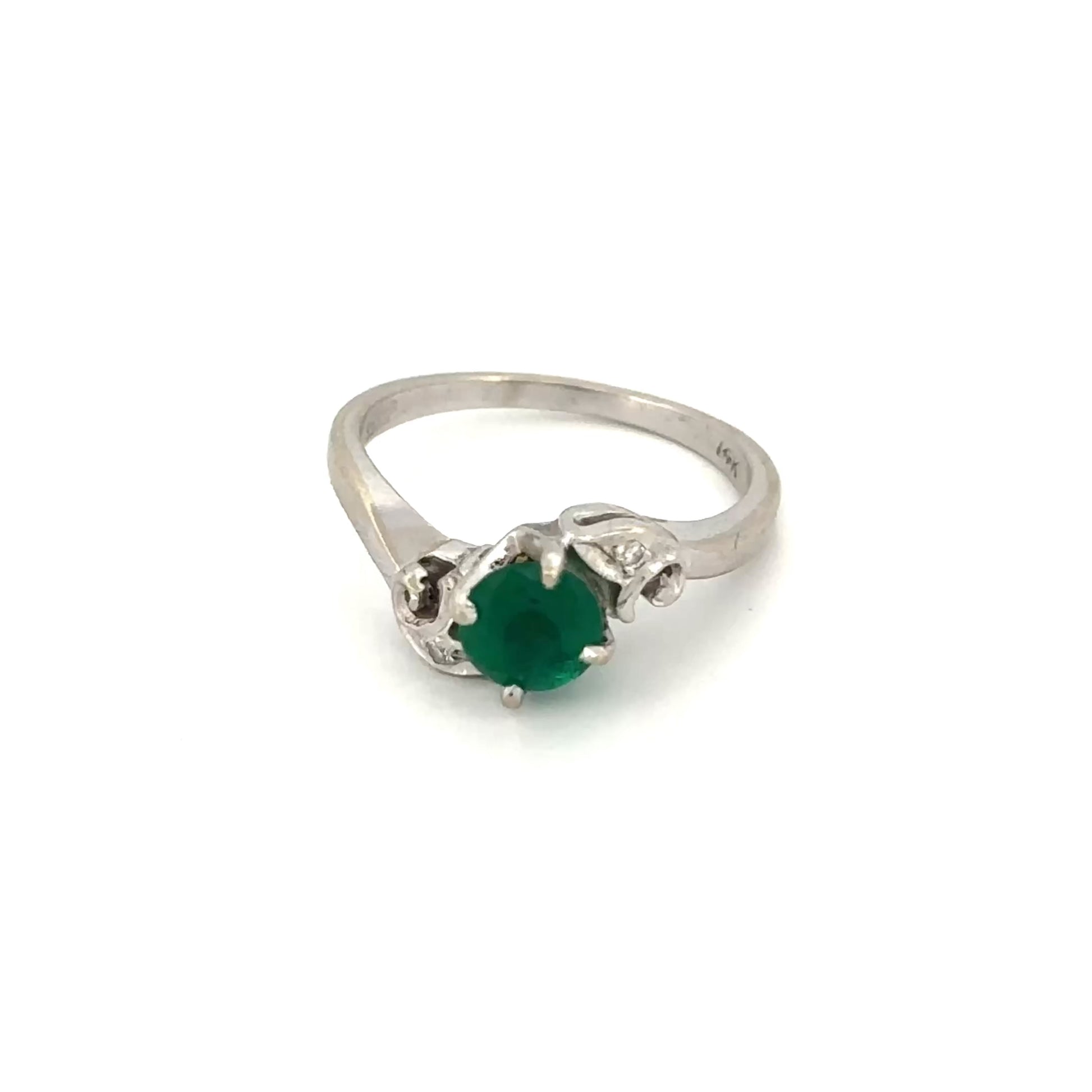 14k White Gold Round Emerald and Diamond Ring