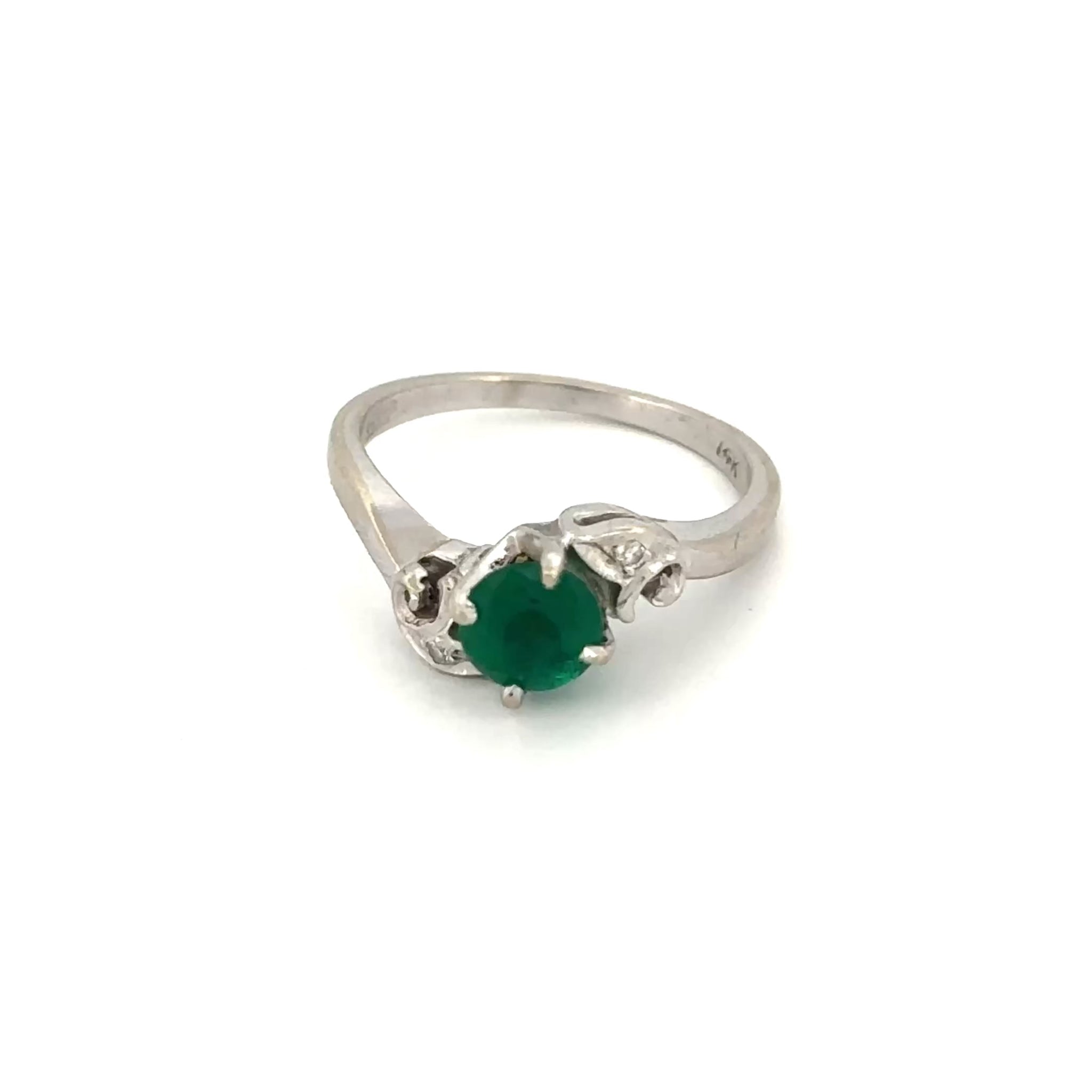 14k White Gold Round Emerald and Diamond Ring