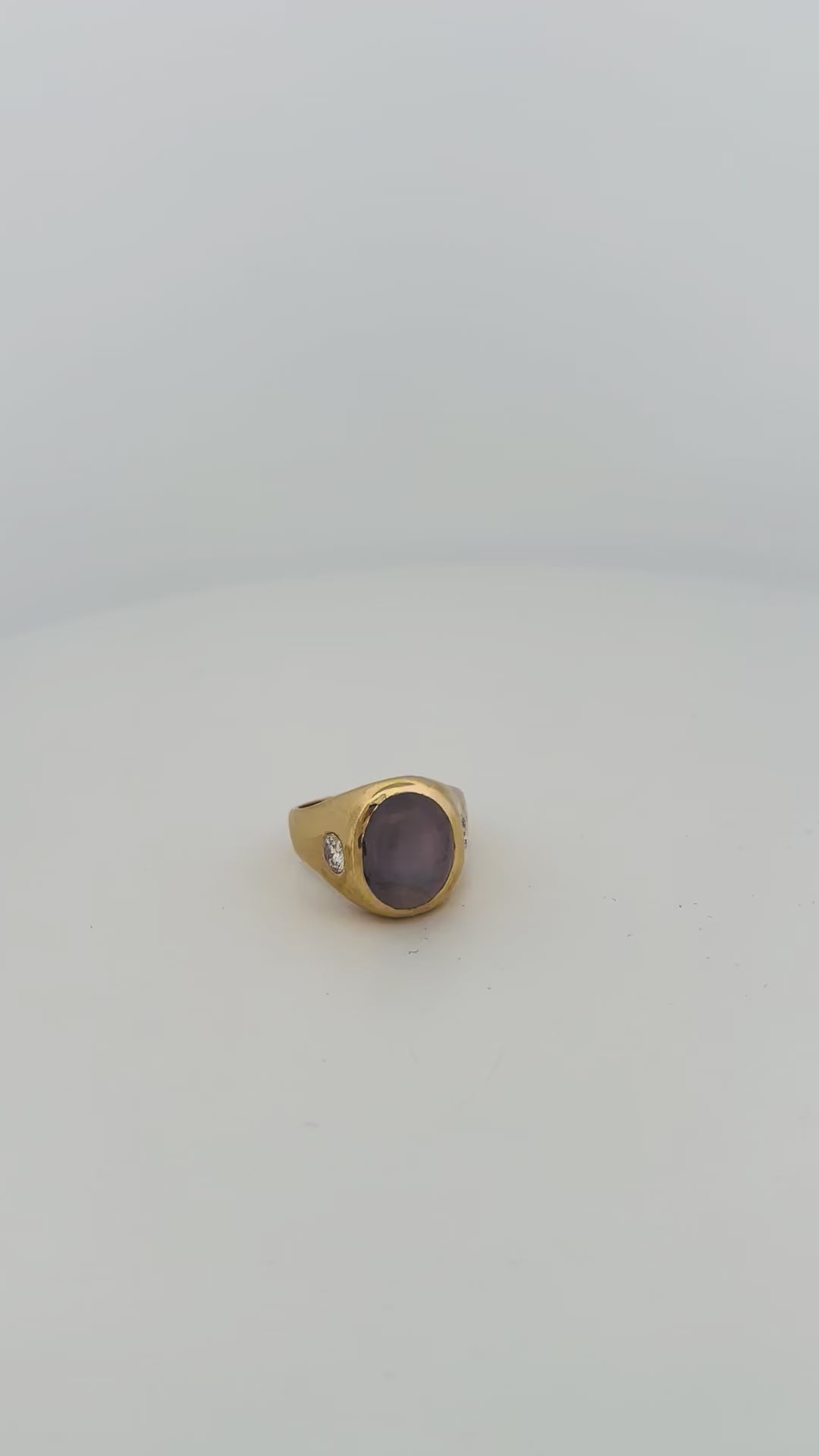 18K Yellow Gold Star Sapphire 12.0ct Diamond 0.76ctw G-H SI