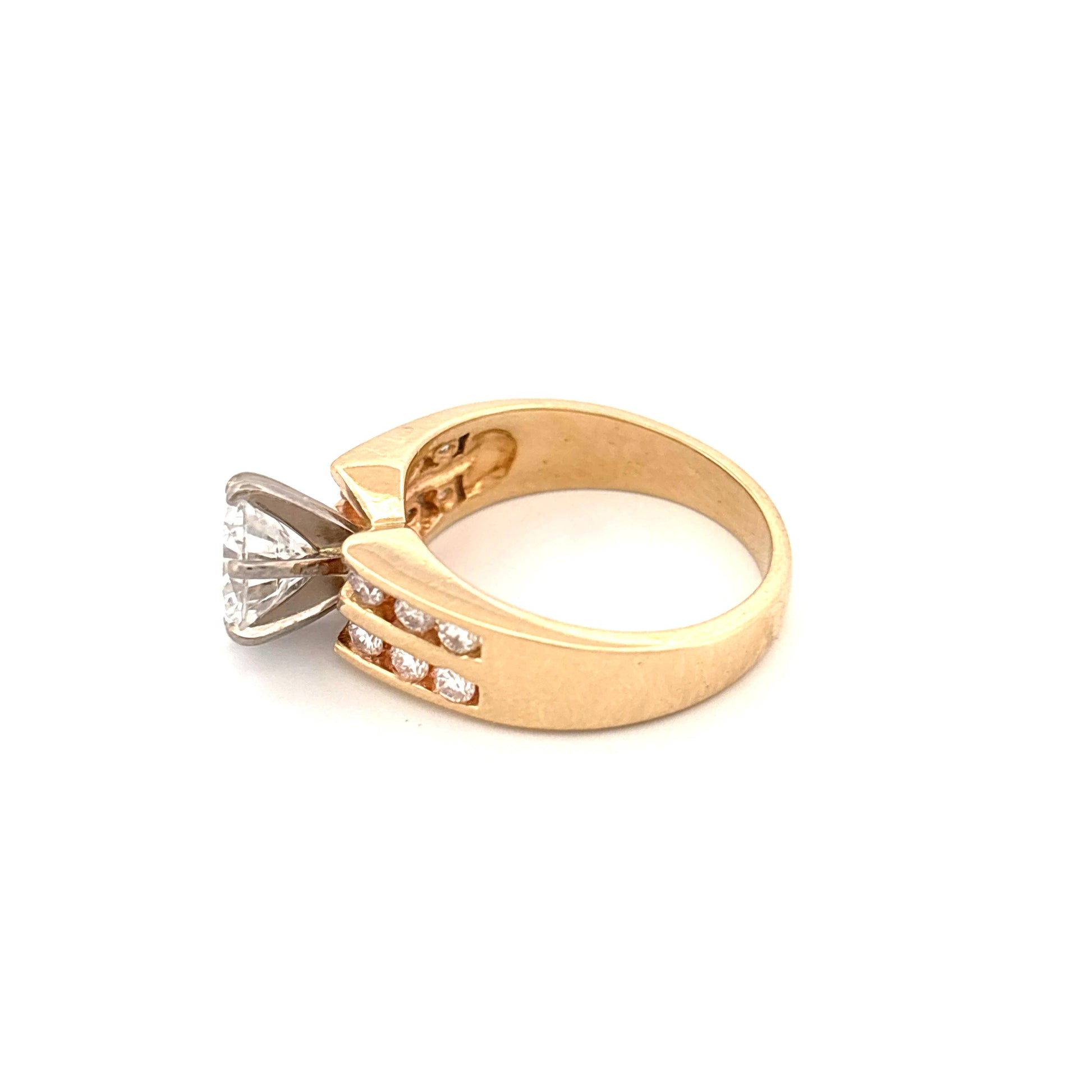14k Ring Diamond GIA