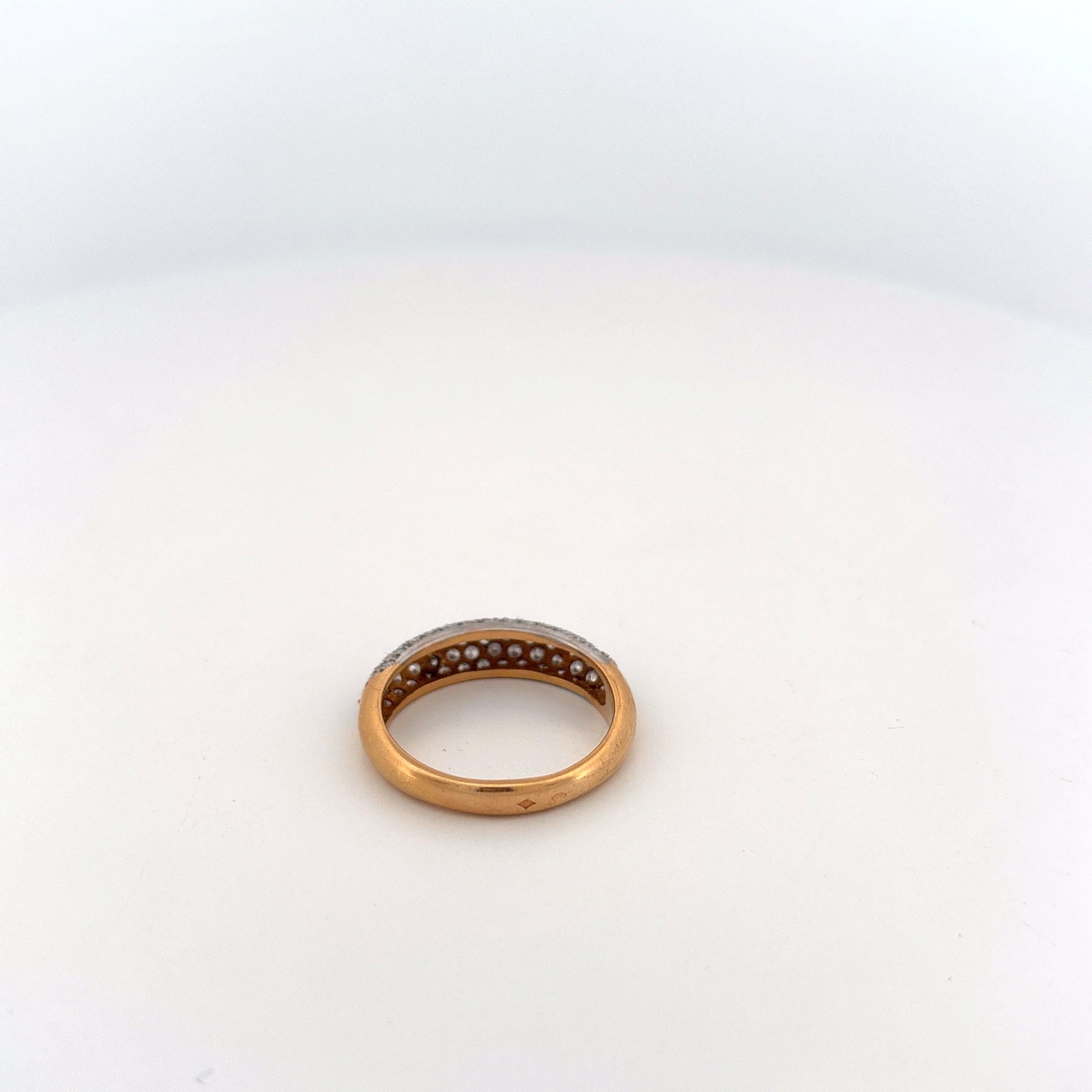 18K Yellow Gold Diamond Rounded Ring Van Cleef & Arpels