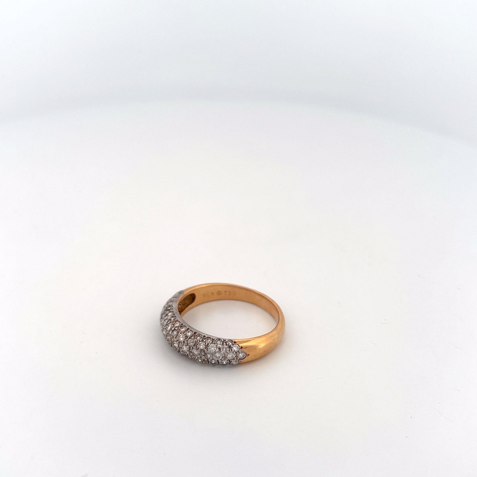 18K Yellow Gold Diamond Rounded Ring Van Cleef & Arpels