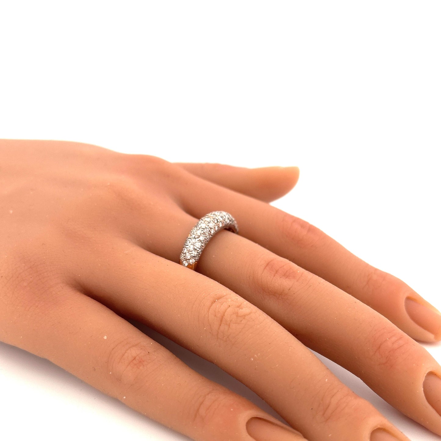 18K Yellow Gold Diamond Rounded Ring Van Cleef & Arpels