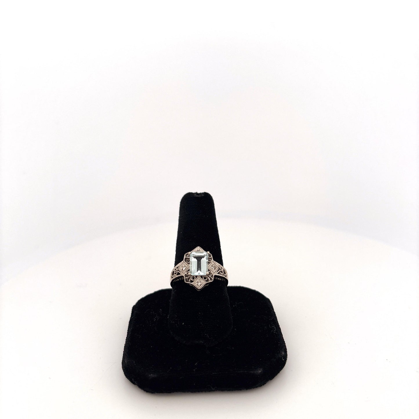 14K White Gold Filigree Emerald Cut Aquamarine Ring Vintage