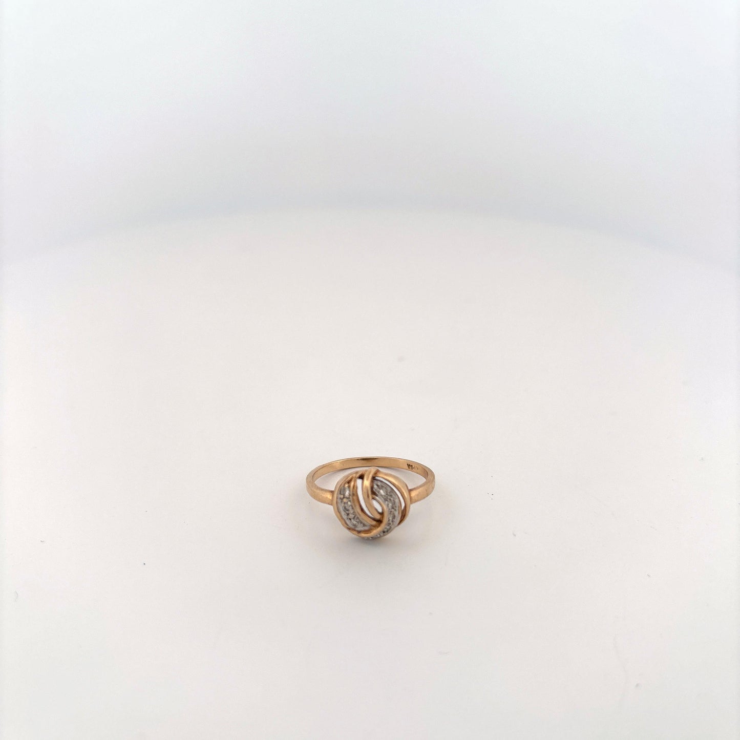 14k Yellow Gold Knot Ring with Diamonds
