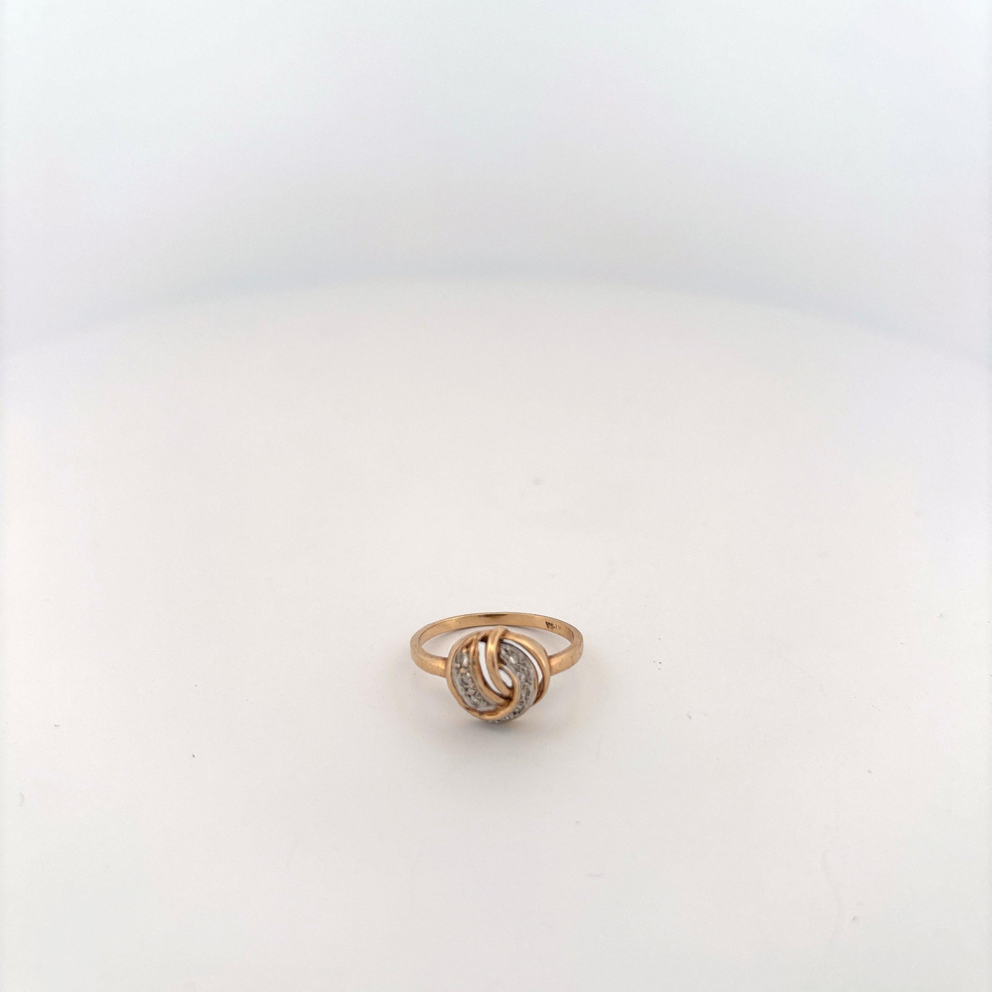 14k Yellow Gold Knot Ring with Diamonds