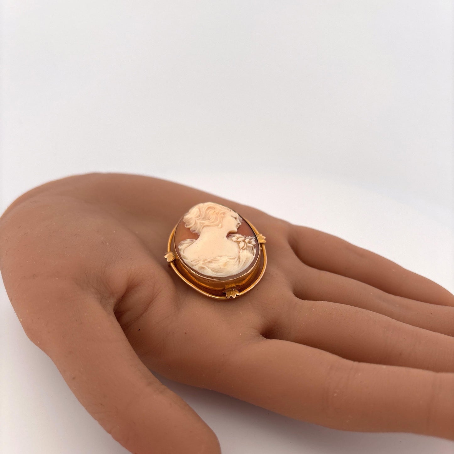 14K Yellow Gold Cameo