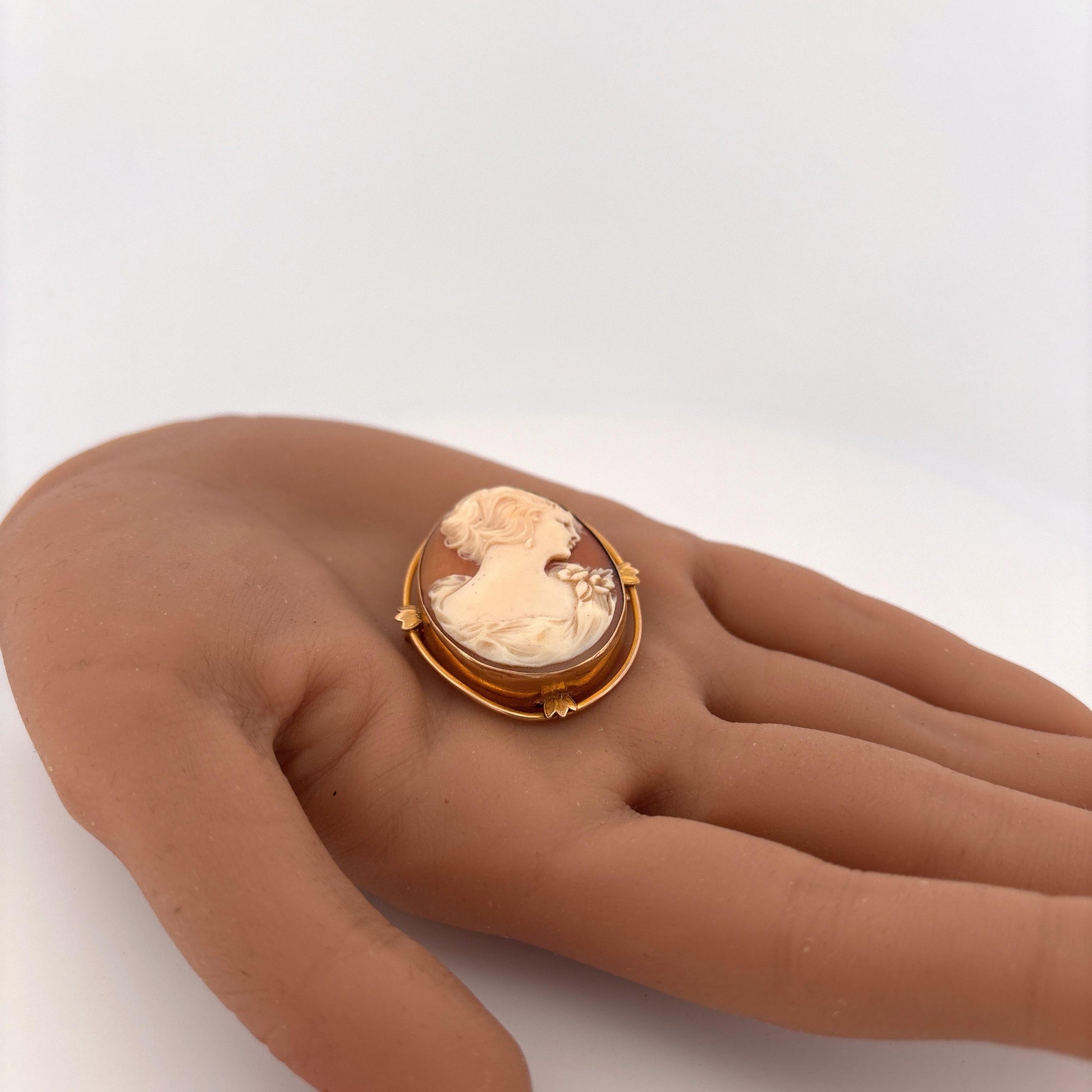 14K Yellow Gold Cameo